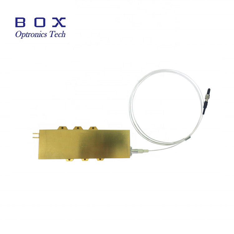 Operasjonsprinsippet 830 nm 1 W av en fibrøs diodelaser